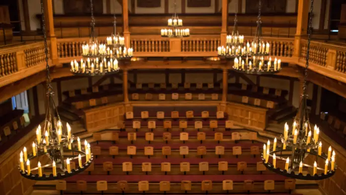 Blackfriars Playhouse