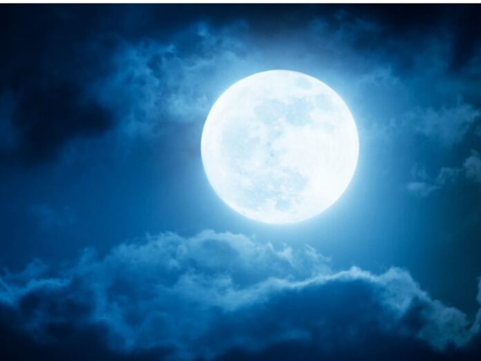 Super Blue Moon